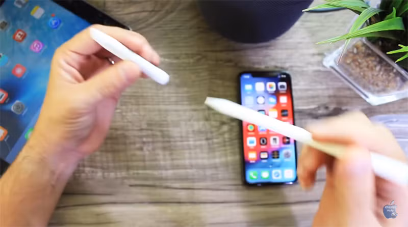 Khi "tạo khuôn" xong, tờ giấy sẽ có hình dạng tròn như thân bút