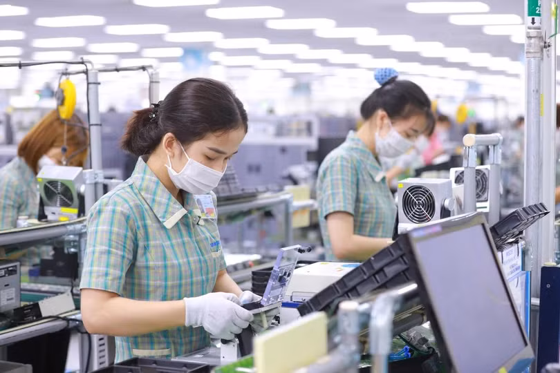 production-line-15841652086071733019342.jpg