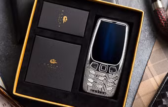 Xuất hiện Nokia 3310 phiên bản đặc biệt “Putin và Trump” ảnh 2