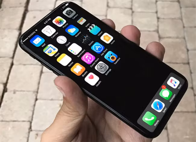 Apple đang tốn thêm hàng chục triệu USD cho iPhone 8 ảnh 1