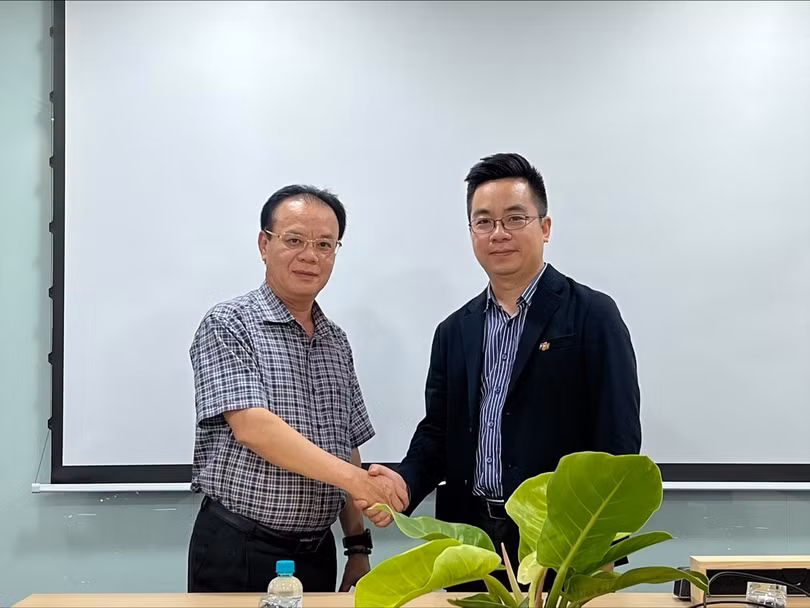 Lãnh đạo Gas South và FPT Digital Lãnh đạo Gas South và FPT Digital