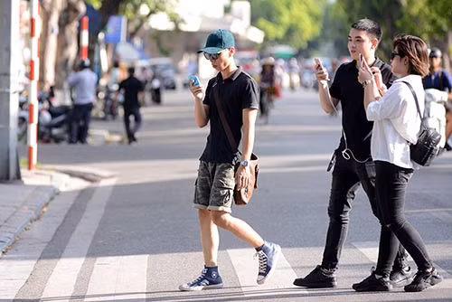 Trò chơi Pokemon Go đã tạo nên cơn sốt trong cộng đồng game thủ, nhưng cũng gây ra không ít nguy cơ xấu ảnh hưởng đến xã hội- (Ảnh hinh họa).