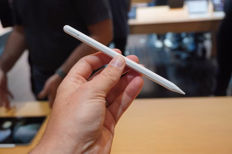 pencil pro moi.jpg