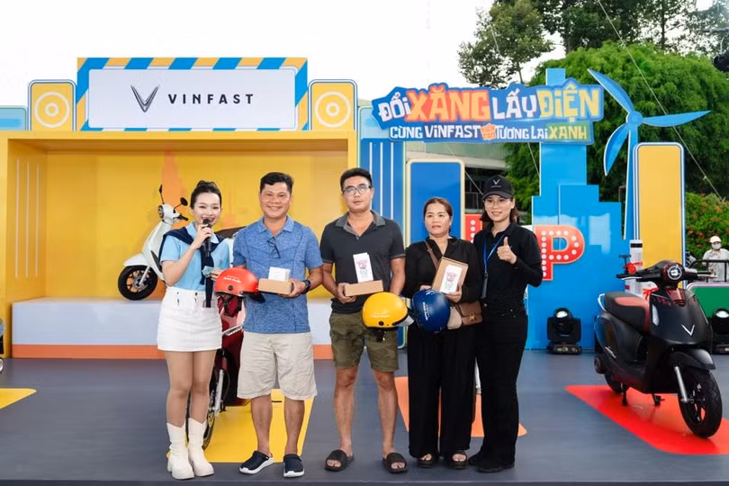 Khách hàng tới sự kiện có cơ hội nhận được nhiều ưu đãi và phần quà hấp dẫn