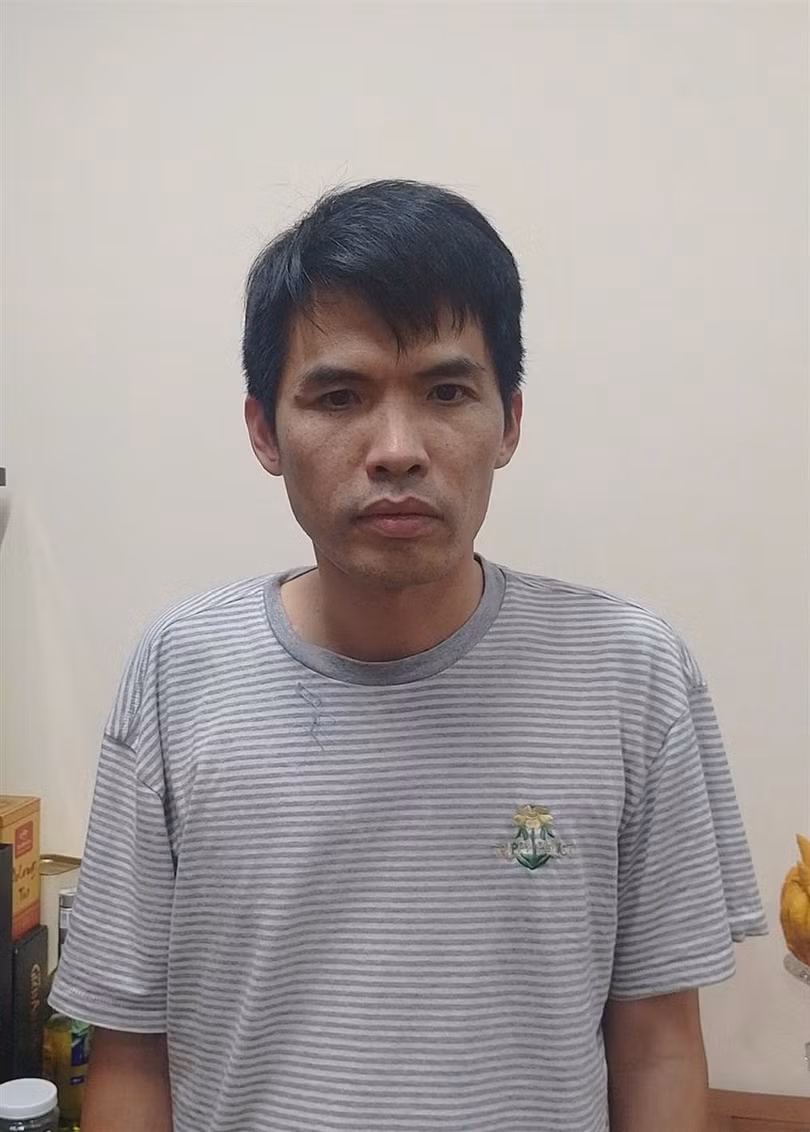 Bị can Nguyễn Thế Hùng, Trưởng phòng Địa chất khoáng sản, Sở Nông nghiệp và Môi trường tỉnh Thanh Hóa. Ảnh: Bộ Công an.
