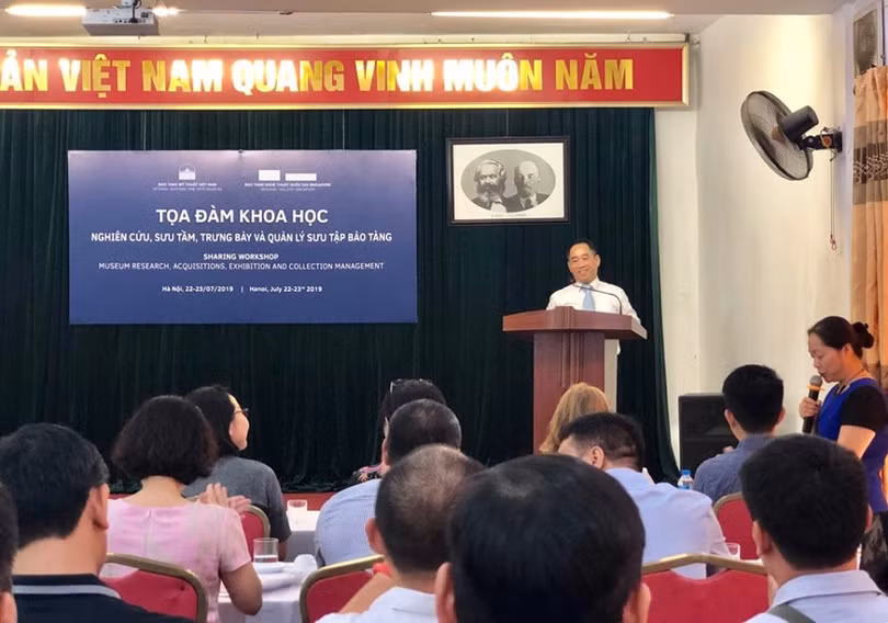 Quang cảnh buổi tọa đàm