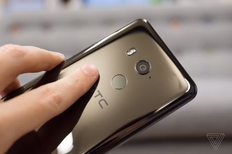HTC chính thức trình làng U11+ ảnh 8