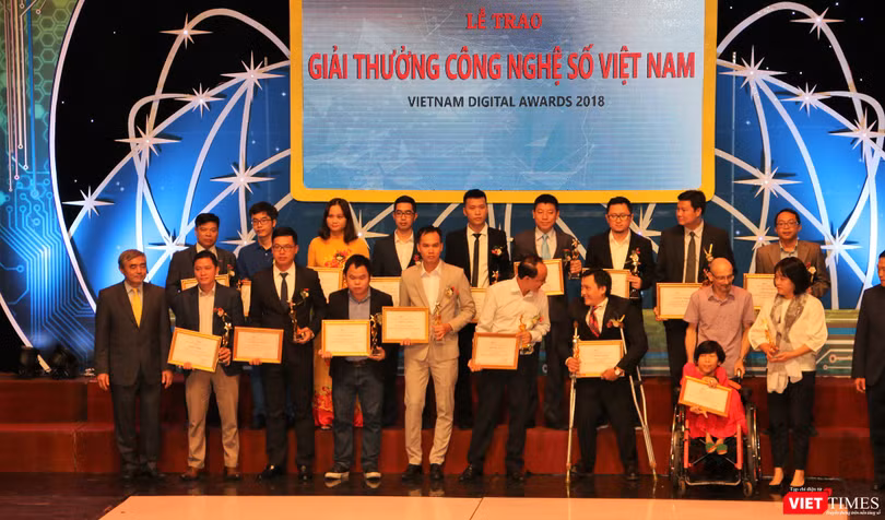 Các đơn vị được giải Sản phẩm, Dịch vụ Công nghệ Số tiêu biểu Các đơn vị được giải Sản phẩm, Dịch vụ Công nghệ Số tiêu biểu