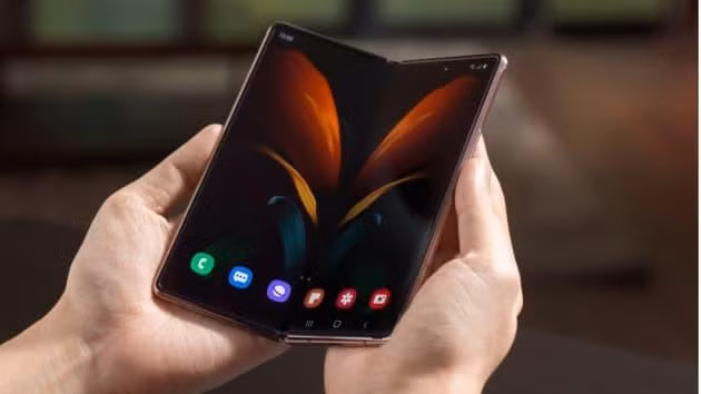 Mẫu Galaxy Z Fold 2 (ảnh: Samsung) Mẫu Galaxy Z Fold 2 (ảnh: Samsung)