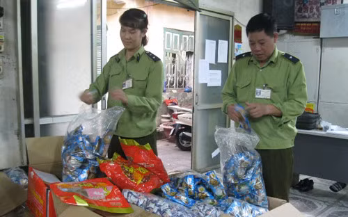 Tăng cường công tác chỉ đạo đấu tranh chống buôn lậu, gian lận thương mại, hàng giả trong dịp Tết Nguyên đán- (Ảnh minh họa).