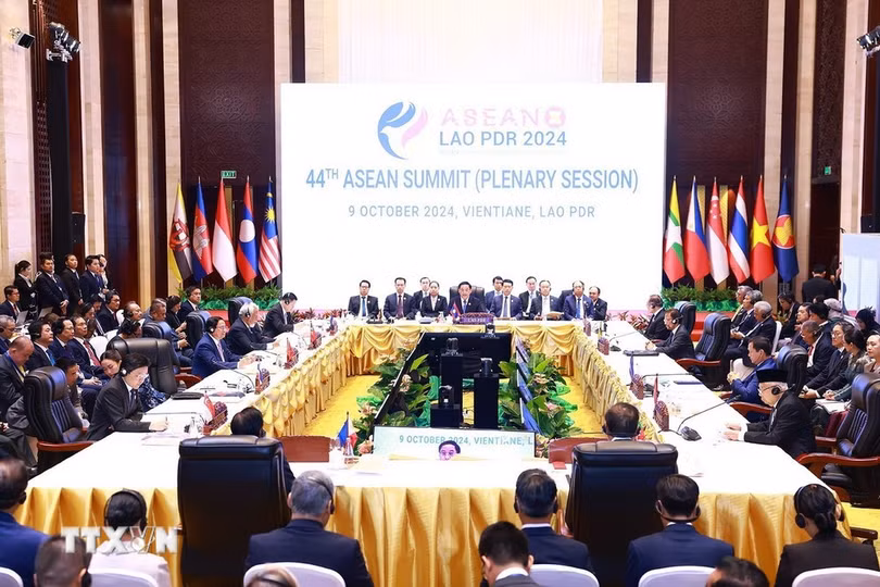 ttxvn-thu-tuong-hoi-nghi-asean-11-8612-1255.jpg