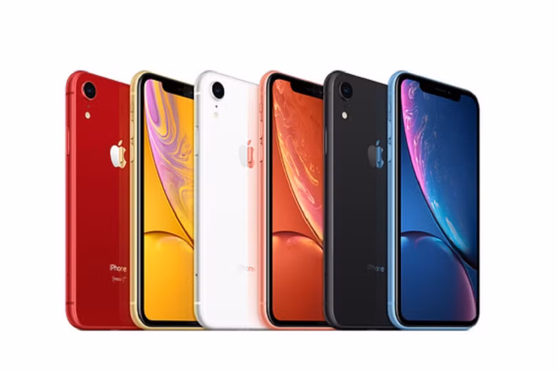 Một nhà phân tích nói rằng nếu thuế quan được áp dụng cho điện thoại thông minh sản xuất tại Trung Quốc, giá của iPhone XR của Apple có thể tăng thêm 160 USD (ảnh Apple)