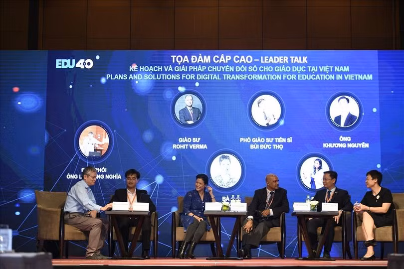 Các đại biểu thảo luận tại sự kiện EDU4.0 lần thứ nhất được tổ chức vào tháng 11/2020.