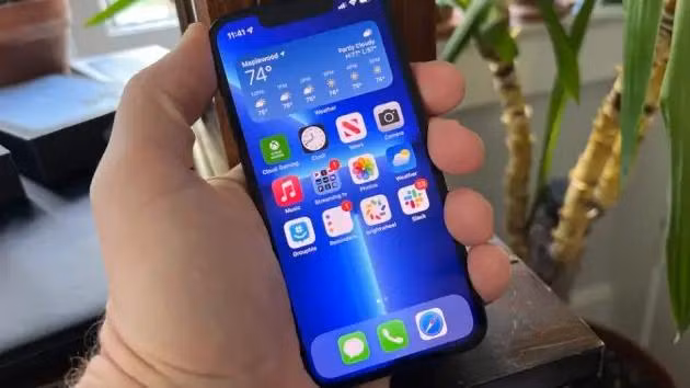 iPhone 13 mini