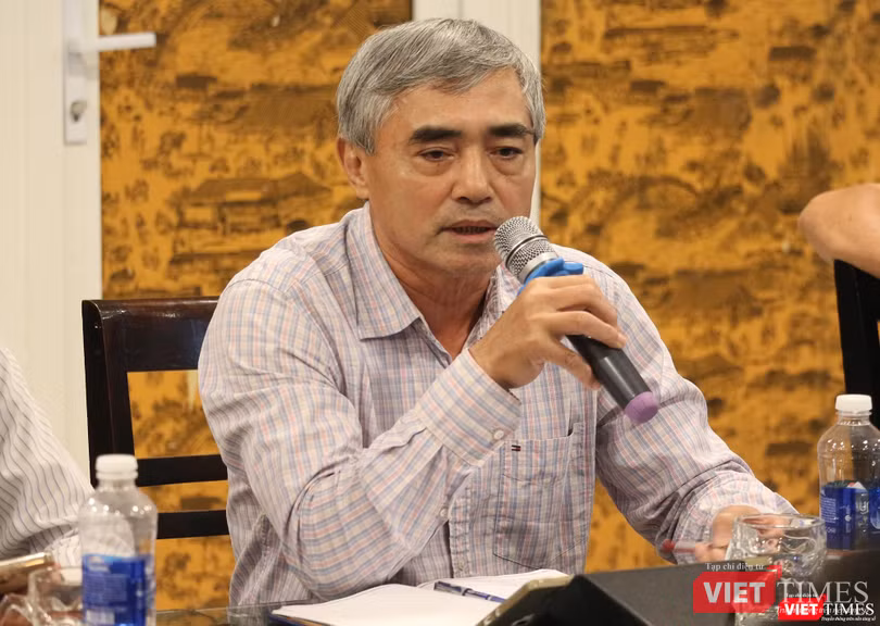 TS. Nguyễn Minh Hồng, Chủ tịch Hội Truyền thông số Việt Nam chia sẻ về hoạt động của Hội trong thời gian qua (ảnh: Văn Lâm) TS. Nguyễn Minh Hồng, Chủ tịch Hội Truyền thông số Việt Nam chia sẻ về hoạt động của Hội trong thời gian qua (ảnh: Văn Lâm)
