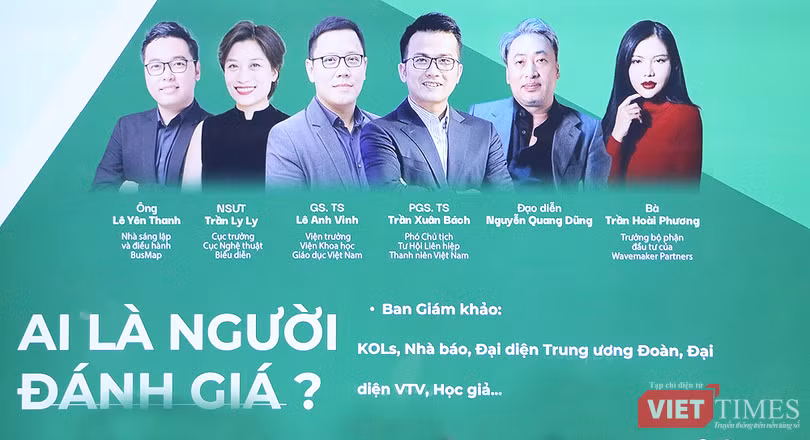 vt_ban giam khao.jpg