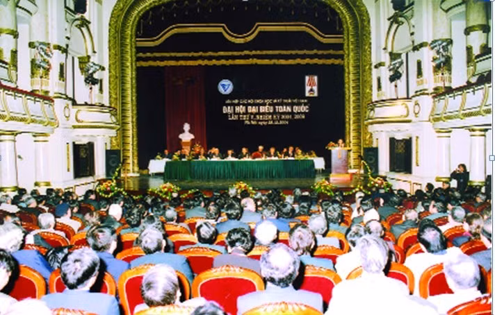 Toàn cảnh Đại hội lần thứ V của Liên hiệp các Hội Khoa học và Kỹ thuật Việt Nam