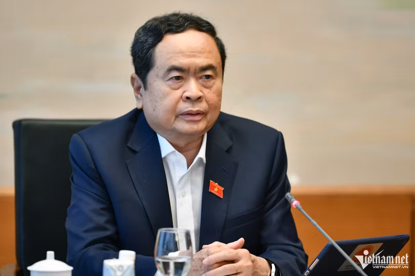w-tran-thanh-man-230524-0-22907.jpg