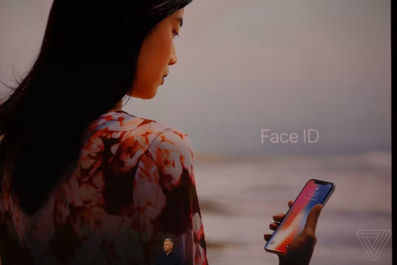 iPhone X giá từ 999 USD, lên kệ vào 3/11 ảnh 26