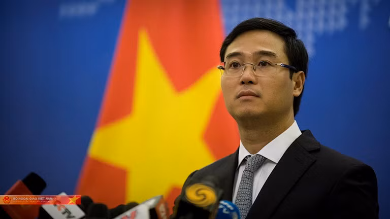 ông Ngô Toàn Thắng, Phó phát ngôn viên Bộ Ngoại giao (ảnh: Thanh Niên)