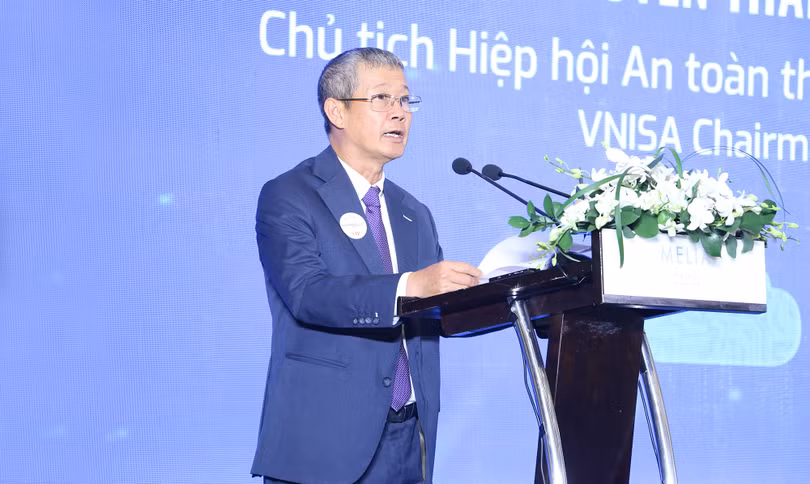 Chủ tịch VNISA Nguyễn Thành Hưng phát biểu tại sự kiện