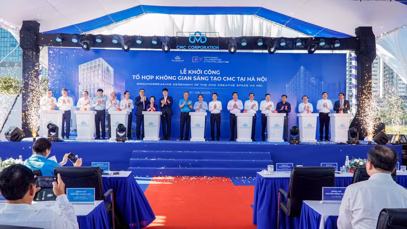 Ảnh 3_ Thủ tướng và Lãnh đạo Chính phủ, Lãnh đạo CMC bấm nút khởi công dự án Không gian sáng tạo CMC Creative Space Hà Nội 1_6_2025.jpg