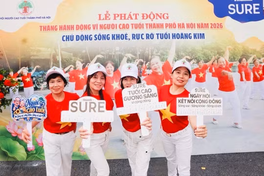 Vinamilk mang giải pháp dinh dưỡng và chăm sóc sức khỏe đến người cao tuổi thủ đô 