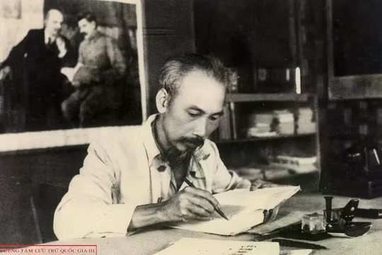 Di chúc Bác Hồ và khát vọng vươn mình trong kỷ nguyên mới