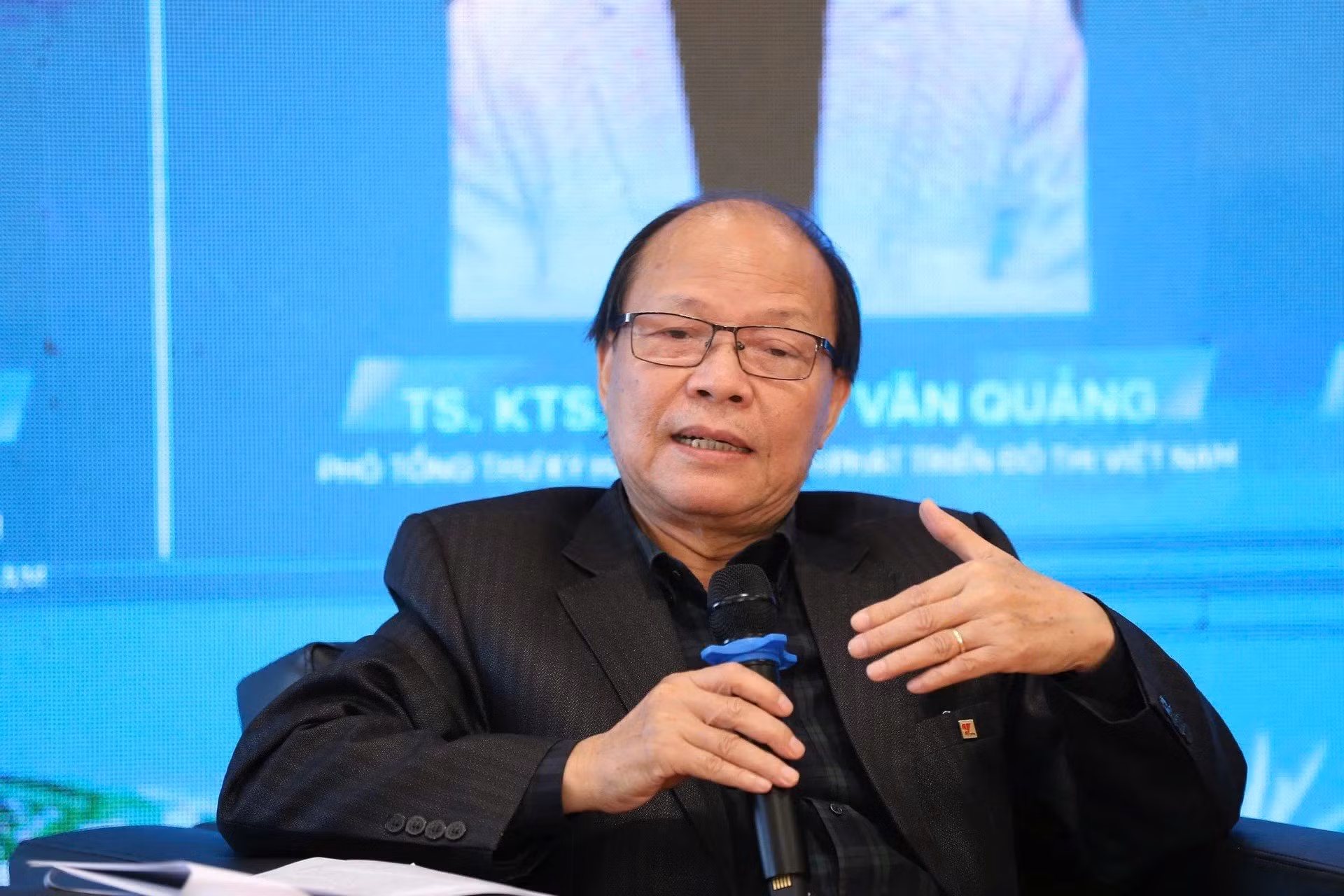 ong-truong-van-quang.jpg