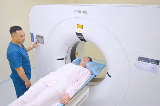 Lần đầu tiên miền Trung có công nghệ CT Phổ phân biệt u nang lành tính và ác tính chính xác tới 96%