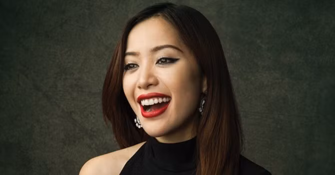 Michelle Phan, nữ triệu phú USD gốc Việt. Ảnh: Kevin Scanlon.