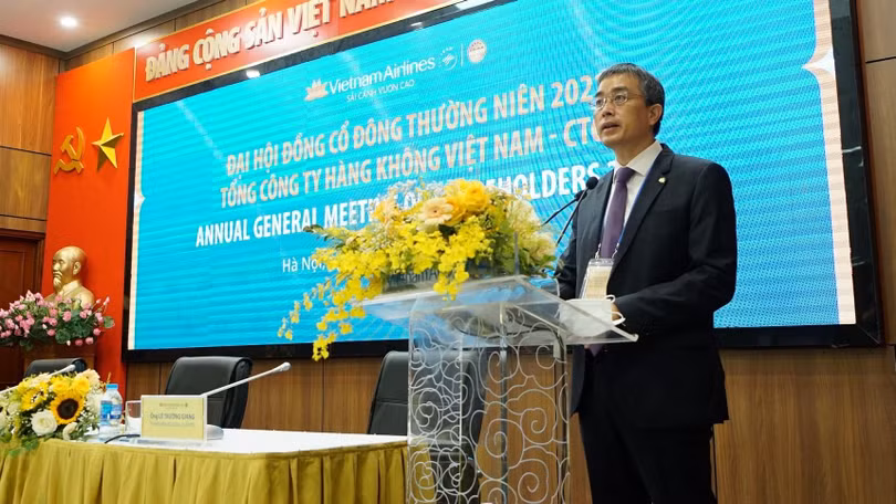 Ông Đặng Ngọc Hoà, Chủ tịch HĐQT Vietnam Airlines, phát biểu tại ĐHĐCĐ thường niên năm 2021