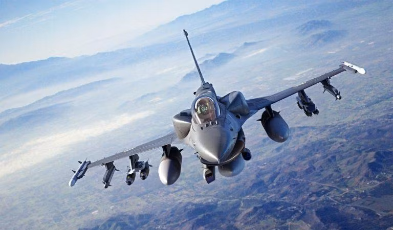 Máy bay chiến đấu F-16 block 70. Ảnh Military UKraine Máy bay chiến đấu F-16 block 70. Ảnh Military UKraine