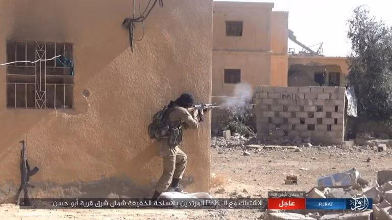 IS quần người Kurd tơi bời tại Deir Ezzor, hàng loạt chiến binh Kurd thiệt mạng ảnh 7