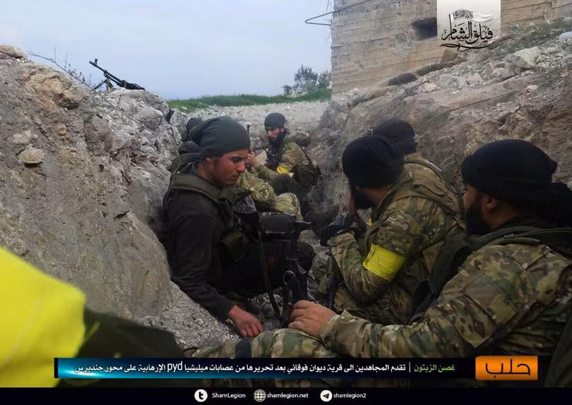 Người Kurd Syria đánh cầm chừng, quân Thổ chiếm thêm 2 thị trấn ảnh 3