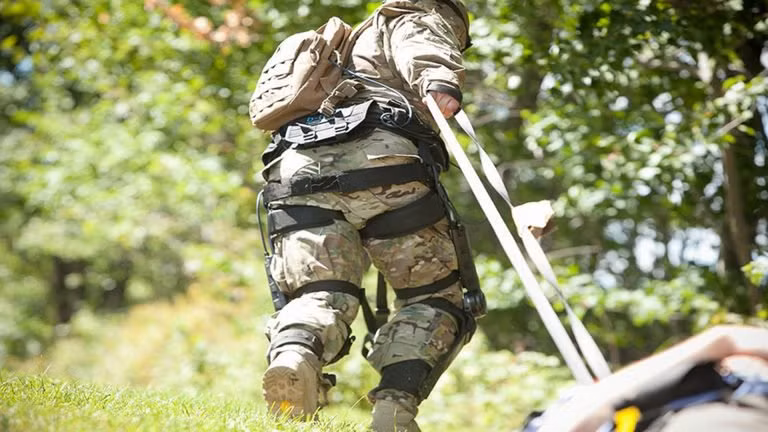 Bộ khí tài hành quân Onyx exoskeletonsb của Lockheed Martin Mỹ.Ảnh minh họa Breaking Defense