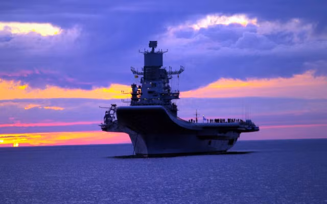 Tàu sân bay của Ấn Độ