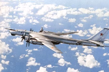 Tu-95RTs (airwar.ru)