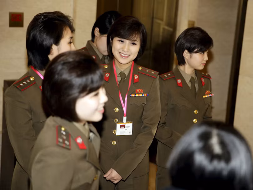 Bạn gái cũ của Kim Jong-un tái xuất sau tin đồn bị xử tử ảnh 2 Bạn gái cũ của Kim Jong-un tái xuất sau tin đồn bị xử tử ảnh 2