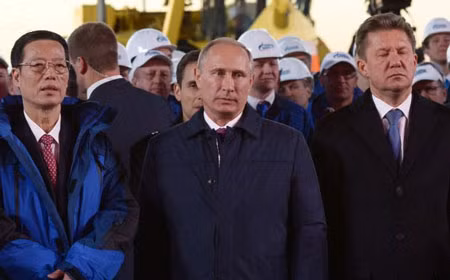 Cuộc chiến dầu khí giữa OPEC và Mỹ, giữa Mỹ và Nga đang ở mức độ cao trào và chưa hề có dấu hiệu hạ nhiệt. Cuộc chiến dầu khí giữa OPEC và Mỹ, giữa Mỹ và Nga đang ở mức độ cao trào và chưa hề có dấu hiệu hạ nhiệt.