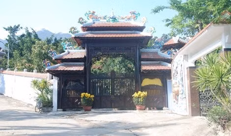 Biệt phủ đại gia Ngô Văn Quang sắp bị tháo dỡ.