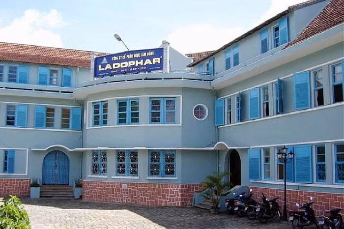 Sau Big C, đến lượt Nguyễn Kim cũng về tay gia tộc giàu thứ 2 Thái Lan ảnh 6 SCIC “mở lối”, Nguyễn Kim sẽ tiếp tục gom thêm cổ phần Dược Lâm Đồng?