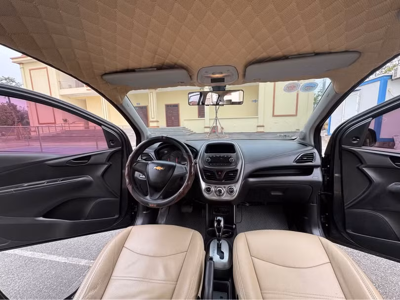 Chevrolet Spark van_viettimes_3.jpg