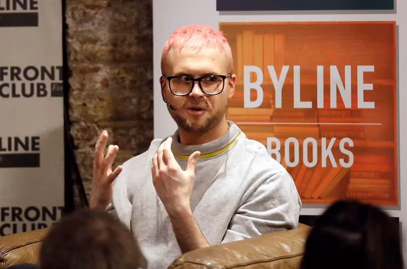 Chistopher Wylie, kỹ thuật viên đưa vụ bê bối rò rỉ thông tin của Facebook ra ánh sáng đã bị đóng cả tài khoản Facebook và Instagram. Nguồn: 860News