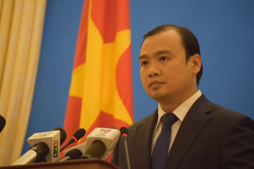 Người phát ngôn Bộ Ngoại giao Lê Hải Bình: TQ phải hủy bỏ ngay hành động sai trái.