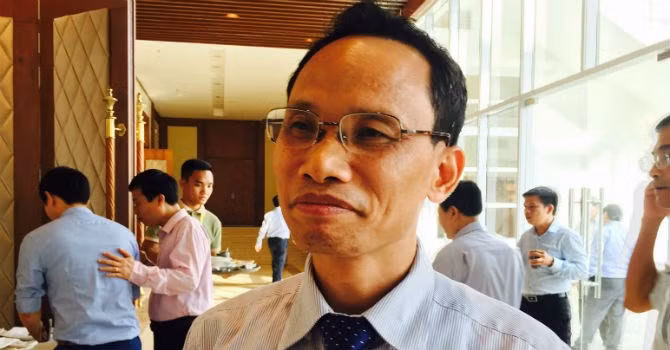 TS. Cấn Văn Lực, chuyên gia tài chính ngân hàng