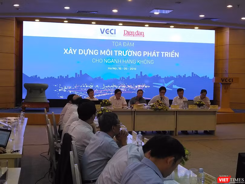 Việt Nam chỉ là “bus stop” trên bản đồ hàng không quốc tế!