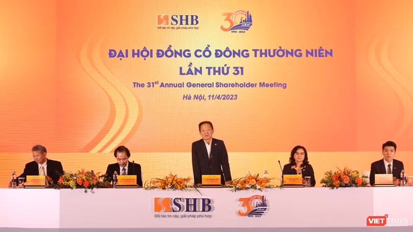 Chủ tịch HĐQT SHB Đỗ Quang Hiển phát biểu tại AGM 2023