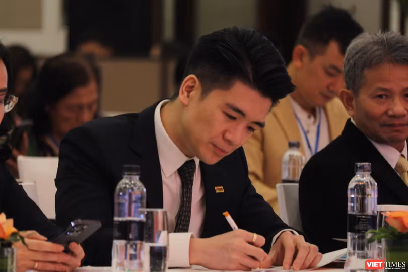 AGM 2023 của SHB: Cổ đông chiến lược sắp lộ diện, cân nhắc chia cổ tức bằng tiền tỉ lệ 5% ảnh 14