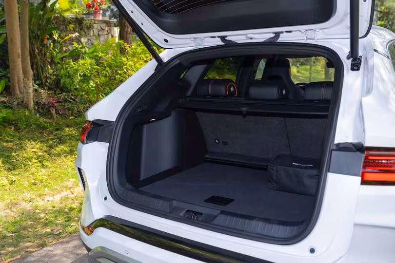 BYD_SEALION6_White_Noithat_38.JPG